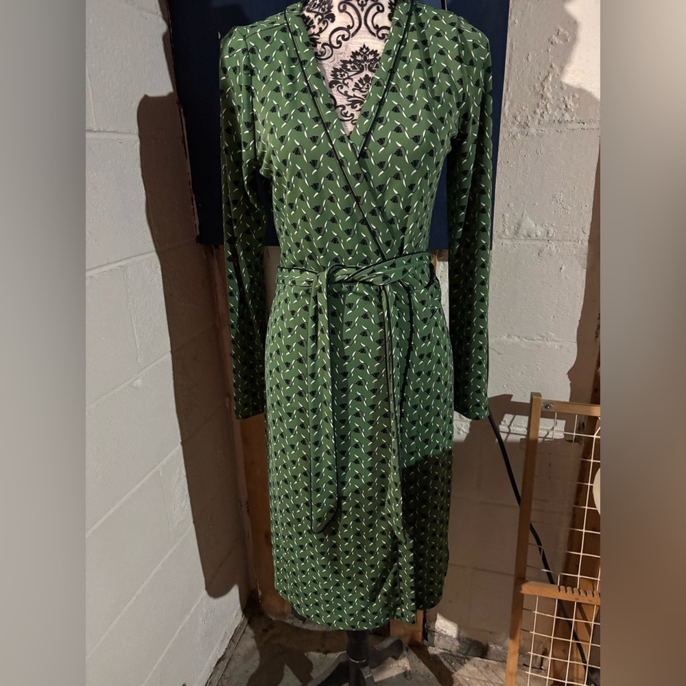 Ann Taylor wrap dress